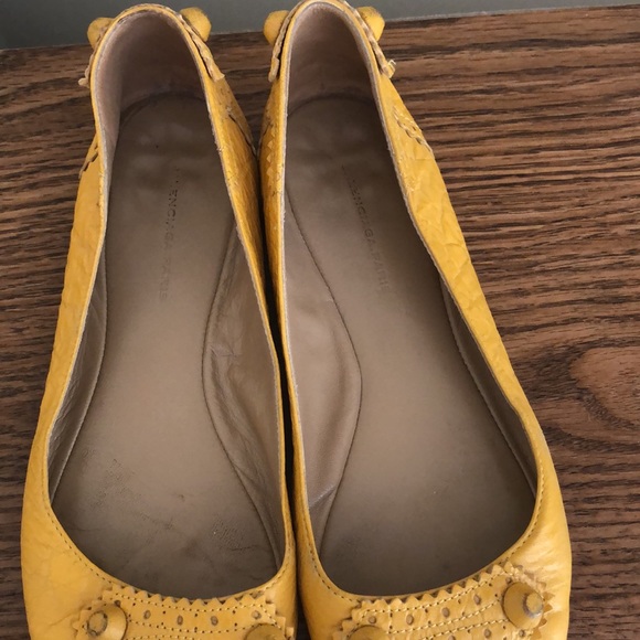 Balenciaga Yellow Flats EU 37 - Picture 12 of 17